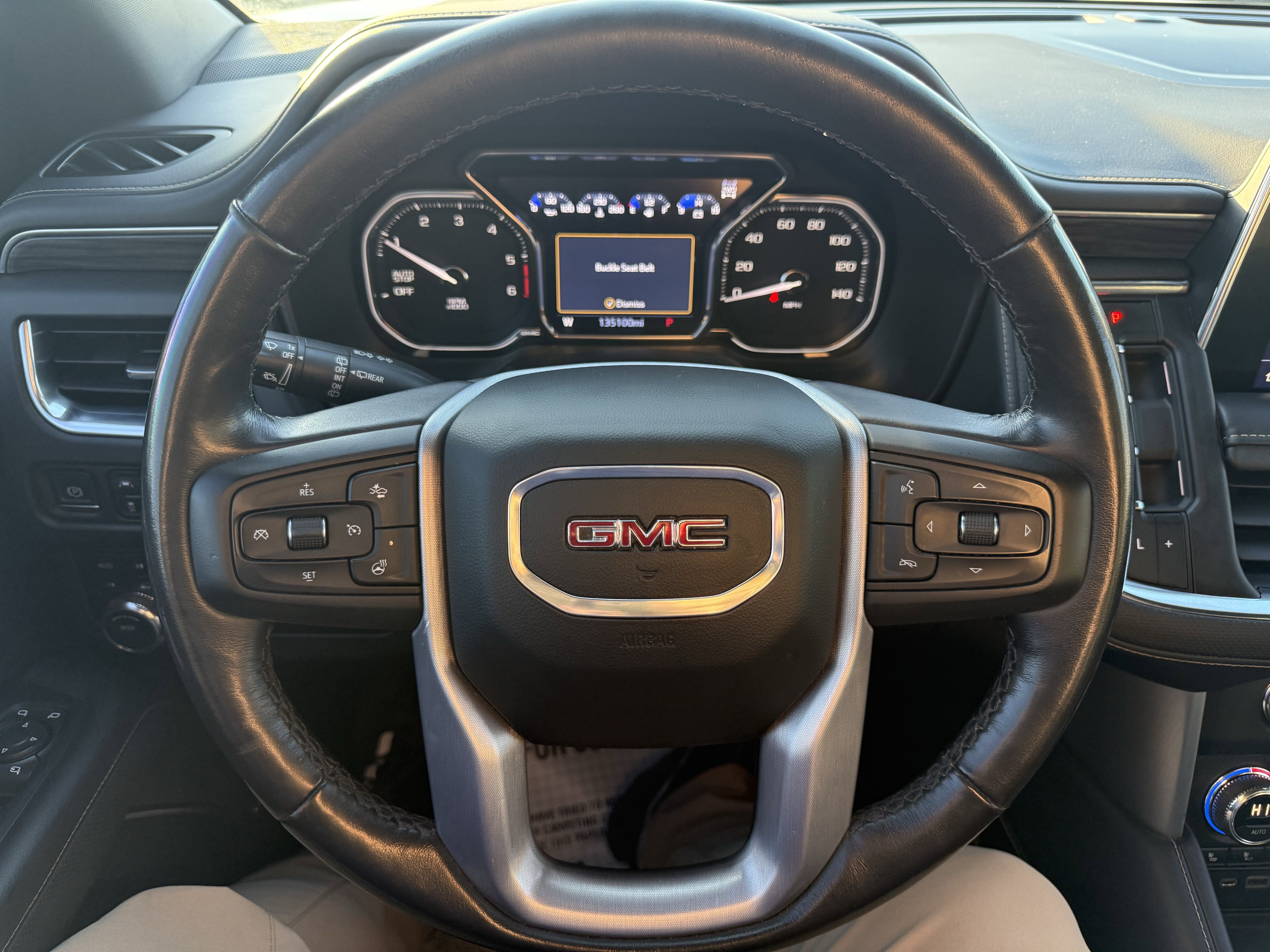 2021 GMC Yukon XL SLT