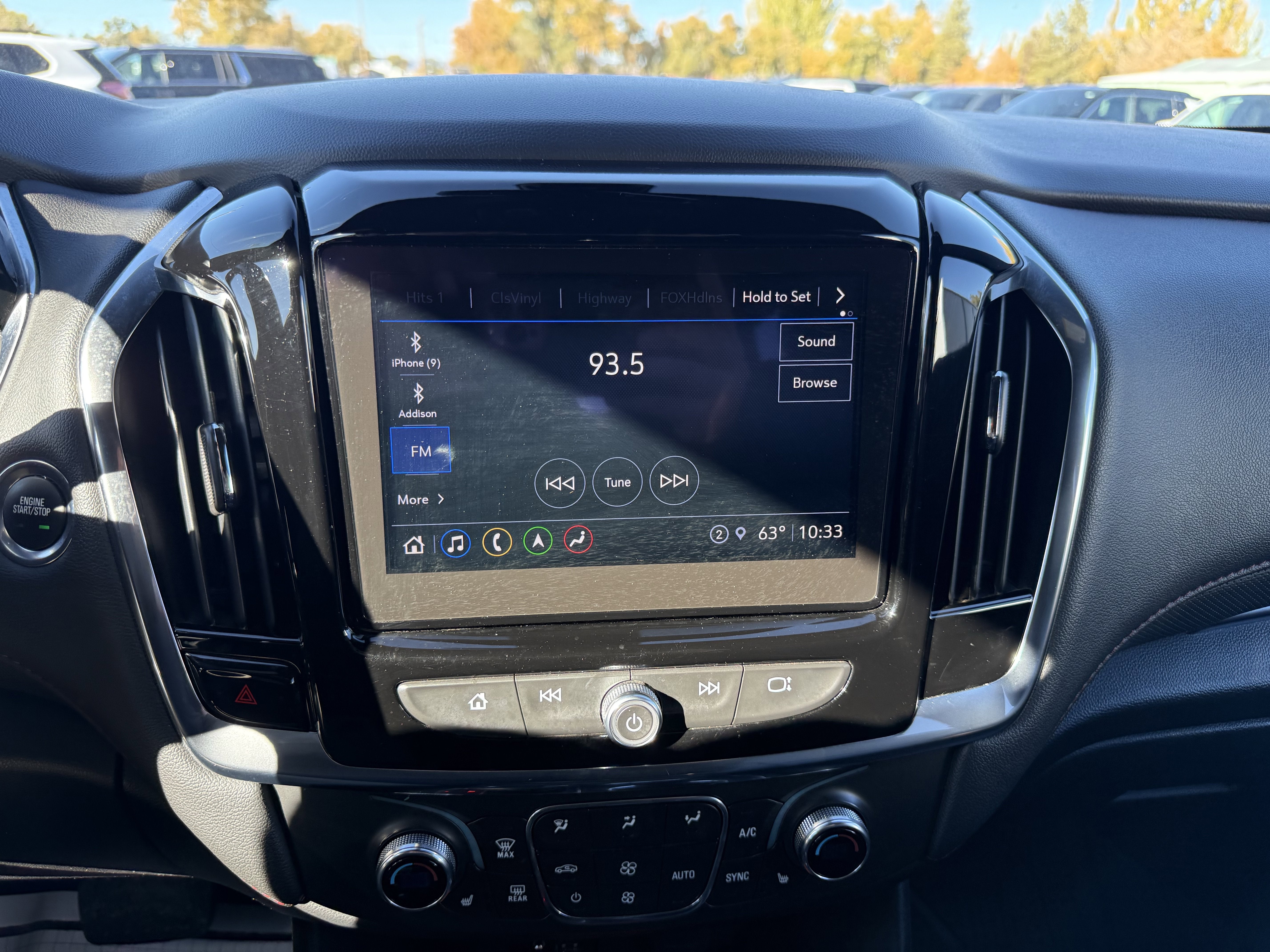 2023 Chevrolet Traverse RS