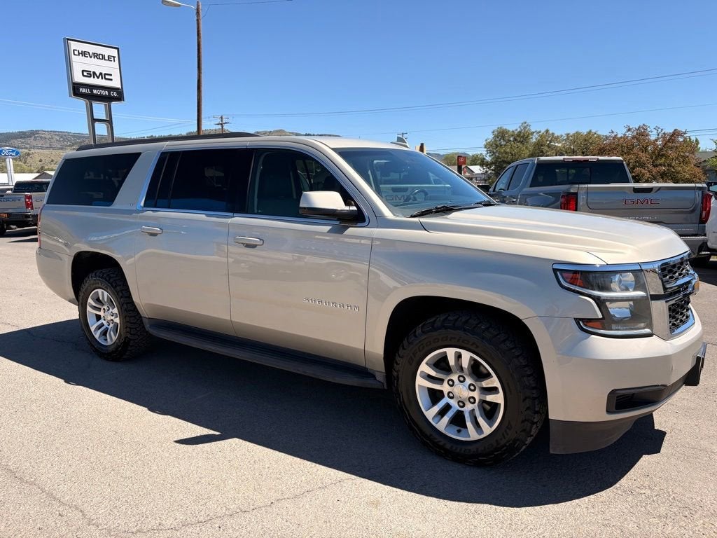 2016 Chevrolet Suburban LT