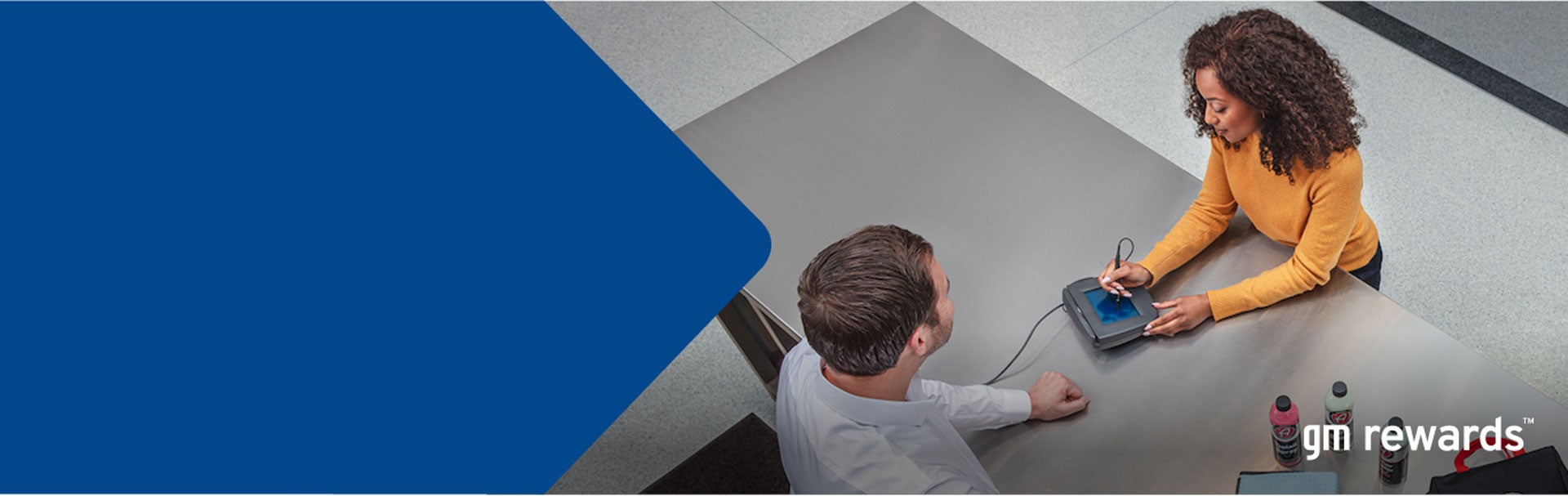 Hall Motor Company in LAKEVIEW OR