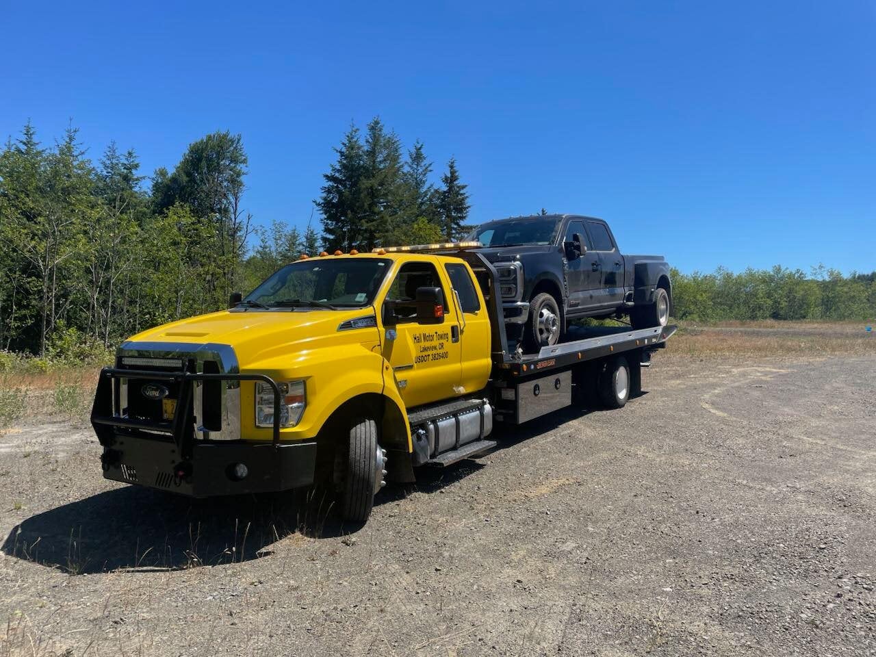 Hall Motor Company in LAKEVIEW OR